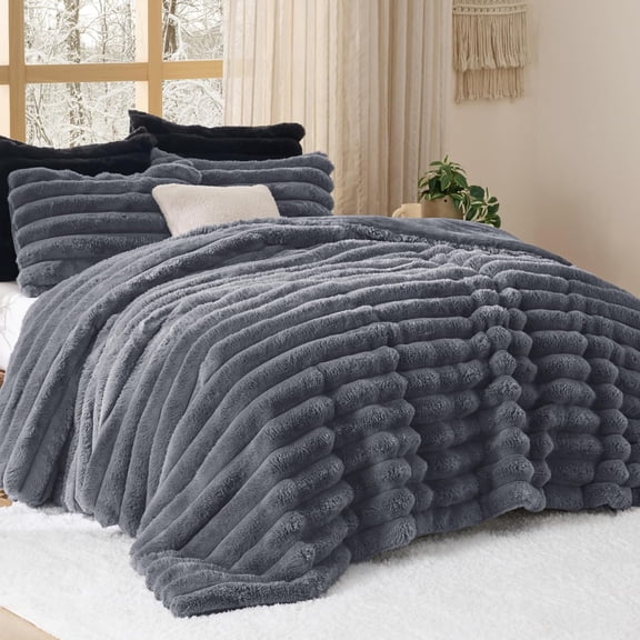 Faux Fur Queen Comforter Set - Grey Fluffy Comforter Queen Size, Soft and Cozy Shaggy Winter Bedding Comforter Sets, Warm Luxury Fuzzy Bed Set 3 Pieces, 1 Comforter and 2 Pillowcases