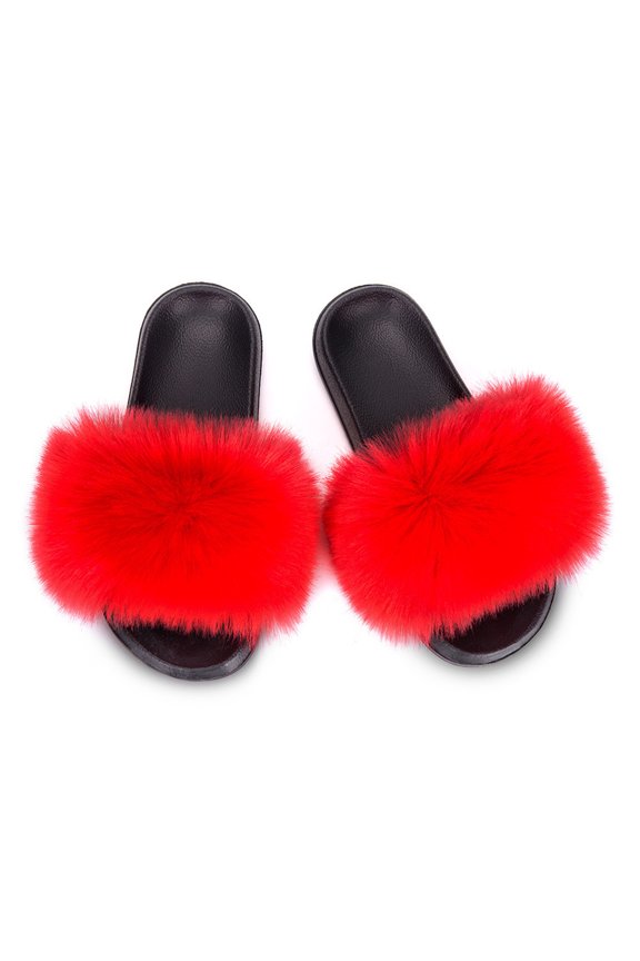 Faux Fur Slides – Cozy & Plush Slip-On Slippers for Women, Soft Indoor/Outdoor Comfort Sandals