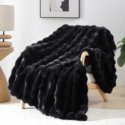 Faux Fur Throw Blanket for Couch – Black Fluffy Cozy Rabbit Fleece, Plush Soft Bubble Blanket for Sofa & Bed, for Mom, Warm Fuzzy Home Room Decor Throw 50" x 60"