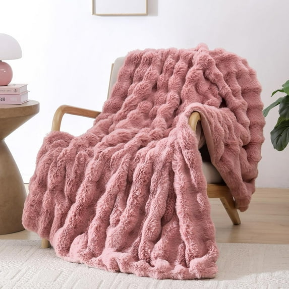 Faux Fur Throw Blanket for Couch – Old Pink Fluffy Cozy Rabbit Fleece, Plush Soft Bubble Blanket for Sofa & Bed, for Mom, Warm Fuzzy Home Room Decor Throw 60" x 80"