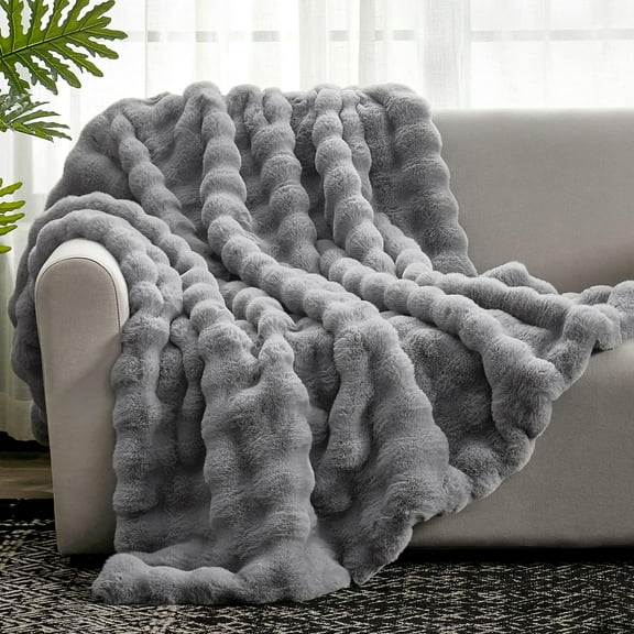 Faux Fur Throw Blanket for Couch, Fuzzy Soft Plush Thick Bubble Blanket for Sofa Bedroom Living Room,50 * 60 Inches Light Grey