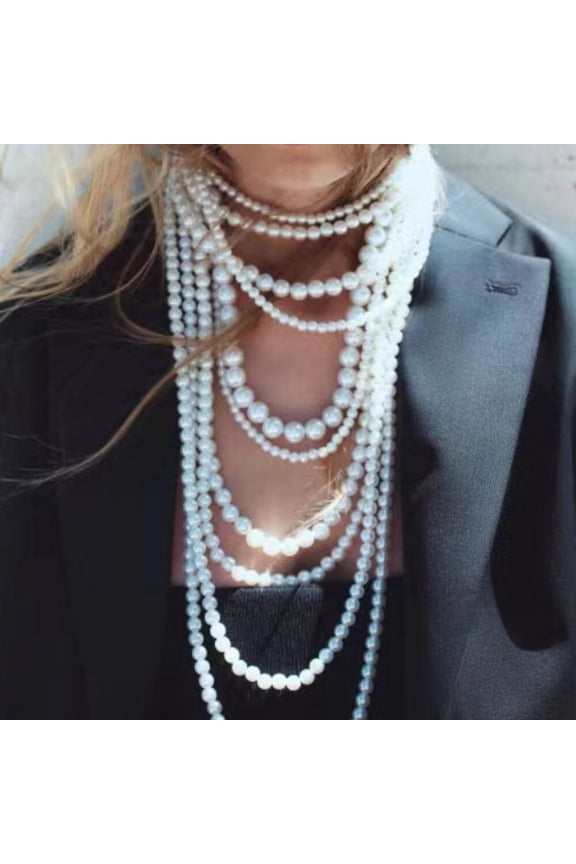 Faux Pearl Layered Necklace Set for Women Vintage Style Two Piece Jewelry Elegant Beaded Chain Fashion Accessory for Daily Wear