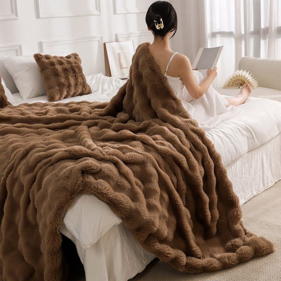 Faux Rabbit Fur Throw, Plush Fleece Blanket, Double-Sided All Season Solid Color Blanket for Home, Sofa, Travel, 1 Blanket