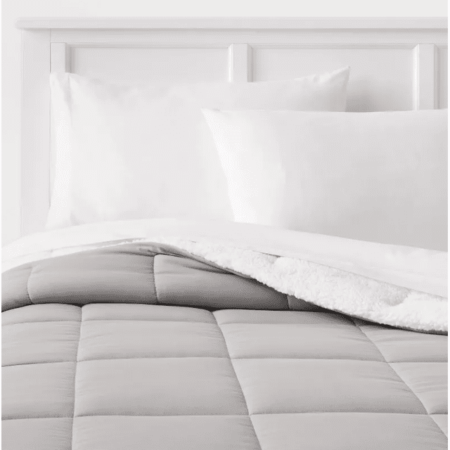 Faux Shearling Washed Microfiber Reversible Comforter - Room Essentials ...