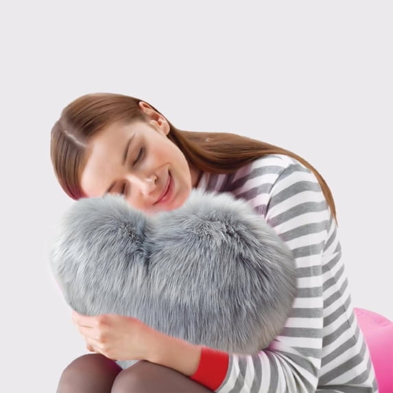 Faux Wool Heart-Shaped Pillow - Long-Pile Plushy Cushion for Living Room Sofa, Girls Bedside & Cute Gift - Soft Fluffy Decorative Pillow for Home Bedroom, 15.75*11.81in, Gray