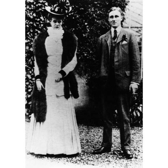 Fdr. Future First Lady Eleanor Roosevelt With Future Us President Franklin Delano Roosevelt History