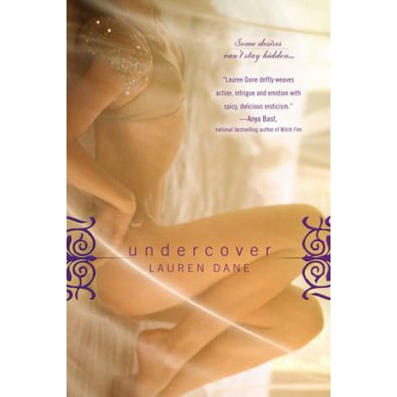 Pre-Owned Undercover (Paperback) 0425224643 9780425224649