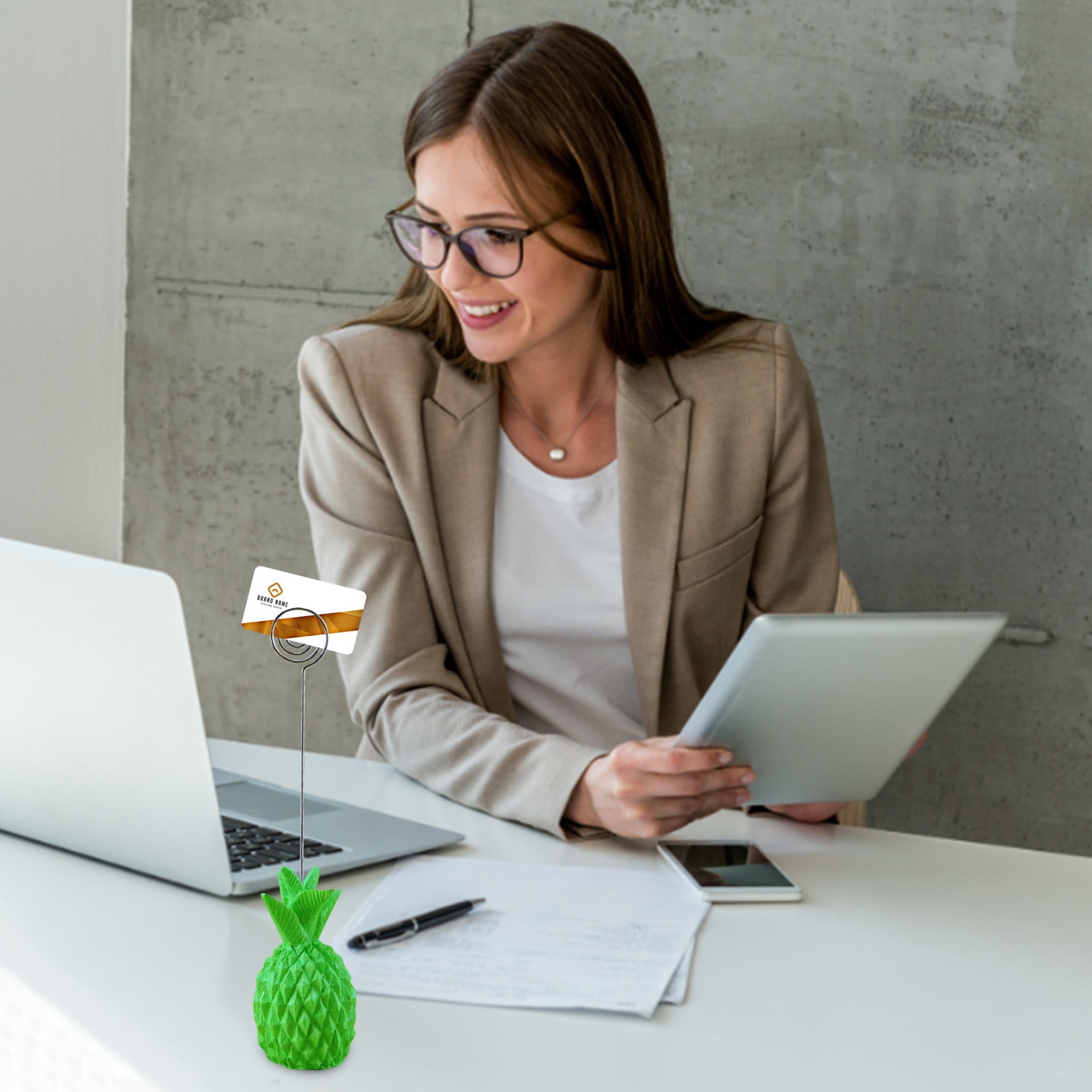 Federra Creative Pineapple Resin Decoration Desktop Business Card