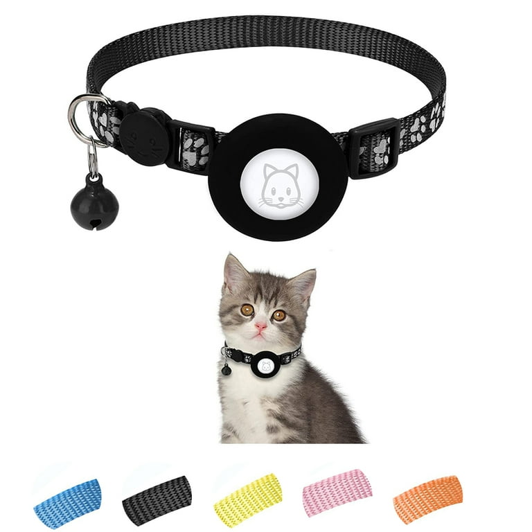 Black cat collar with bell outlet