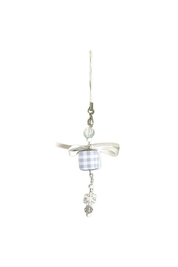 Feminine Winter Snowflake Keychain Handmade Alloy Jewelry Gift for Best Friend