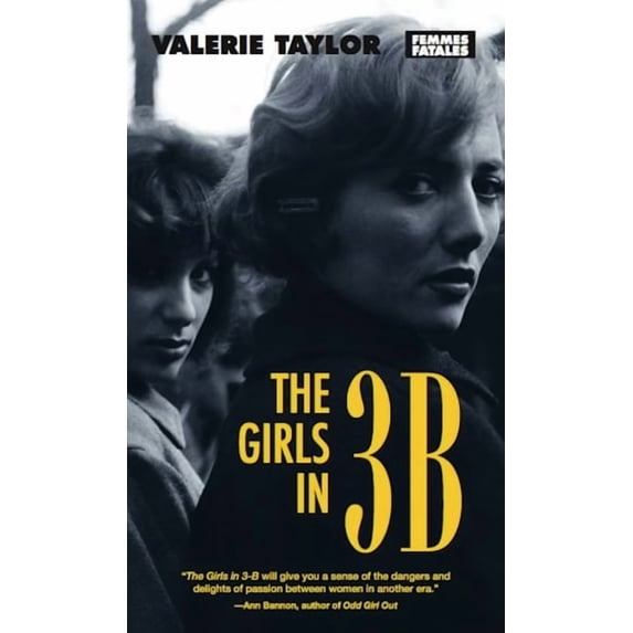 Femmes Fatales The Girls in 3-B, (Paperback)