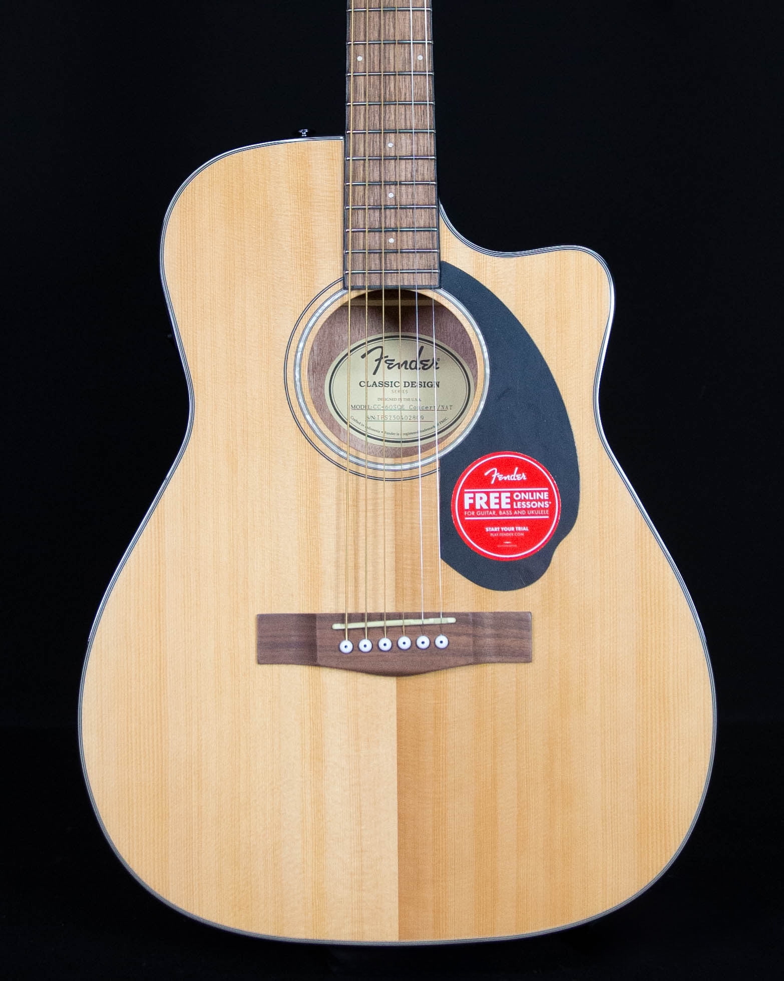 Fender CC-60SCE Concert, Walnut FB, Natural