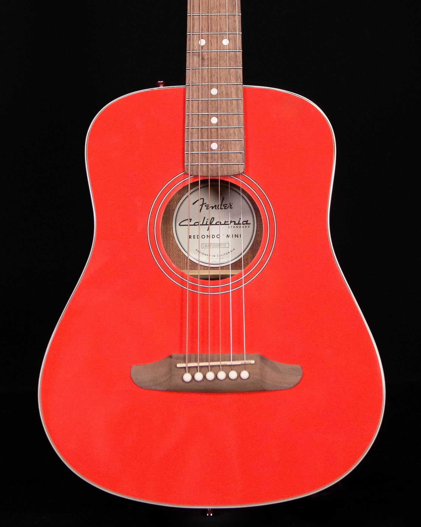 Fender California Standard Redondo Mini, Fiesta Red with Bag