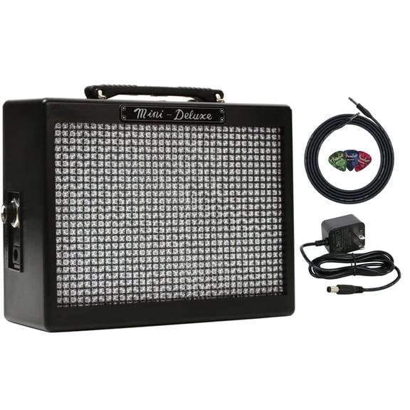 Fender MD20 Mini Deluxe Guitar Combo Amplifier w/ Instrument Cable