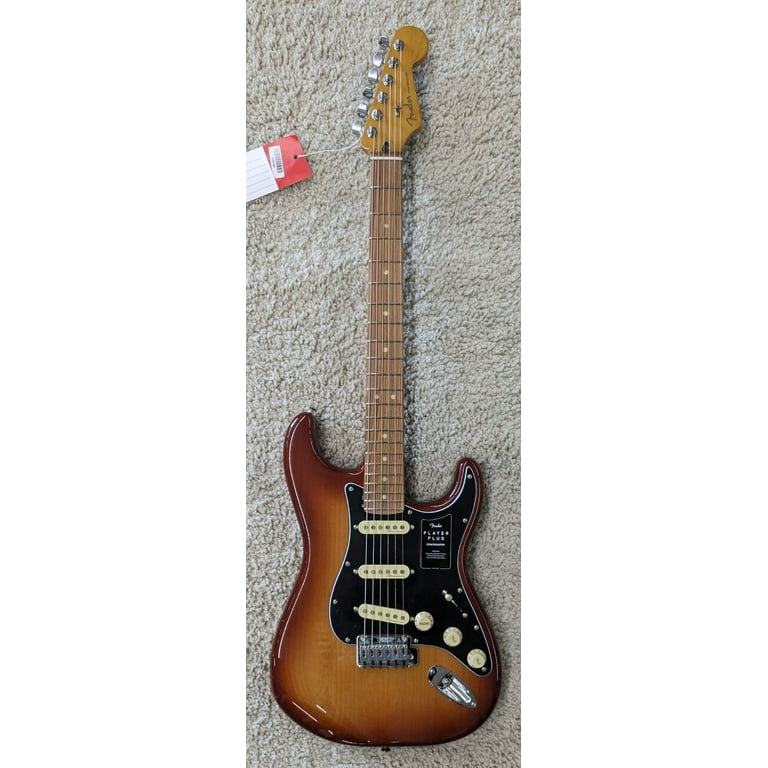 Fender Stratocaster player plusシエナサンバースト Fender Player Plus Stratocaster - Sienna Sunburst