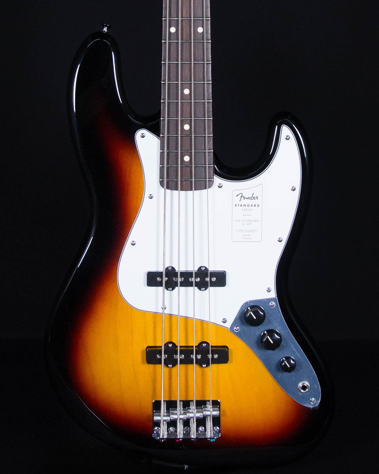 Fender Standard Jazz Bass, Laurel FB, 3-Color Sunburst