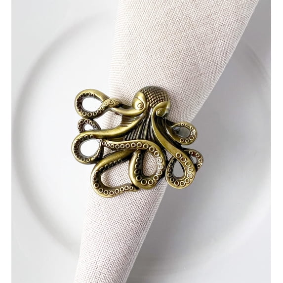 Fennco Styles Coastal Octopus Metal Napkin Rings, Set of 4 - Bronze Nautical Napkin Holders for Home Décor, Dining Table, Banquets, Family Gathering and Special Occasions