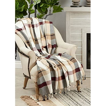 Fennco Styles Country Plaid Tassel Cotton Throw Blanket 50" W x 60" L - Multicolor Blanket for Couch, Living Room, Bedroom, Christmas Décor and Everyday Use