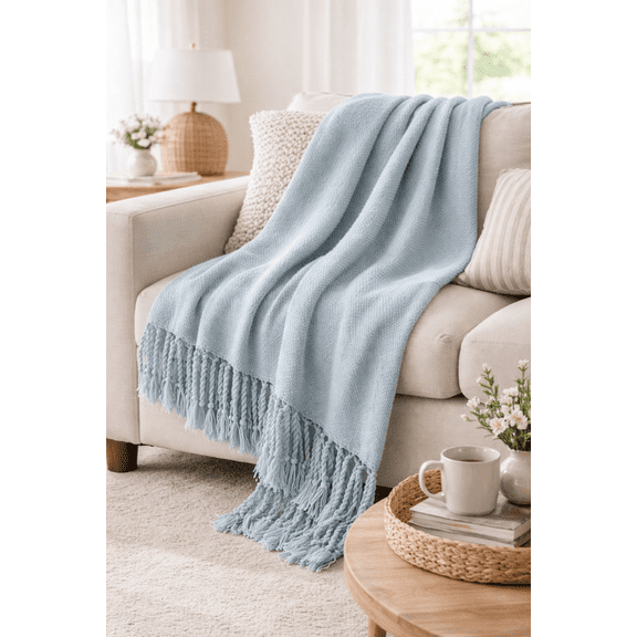 Fennco Styles Woven Classic Chunky Yarn Fringe Throw Blanket