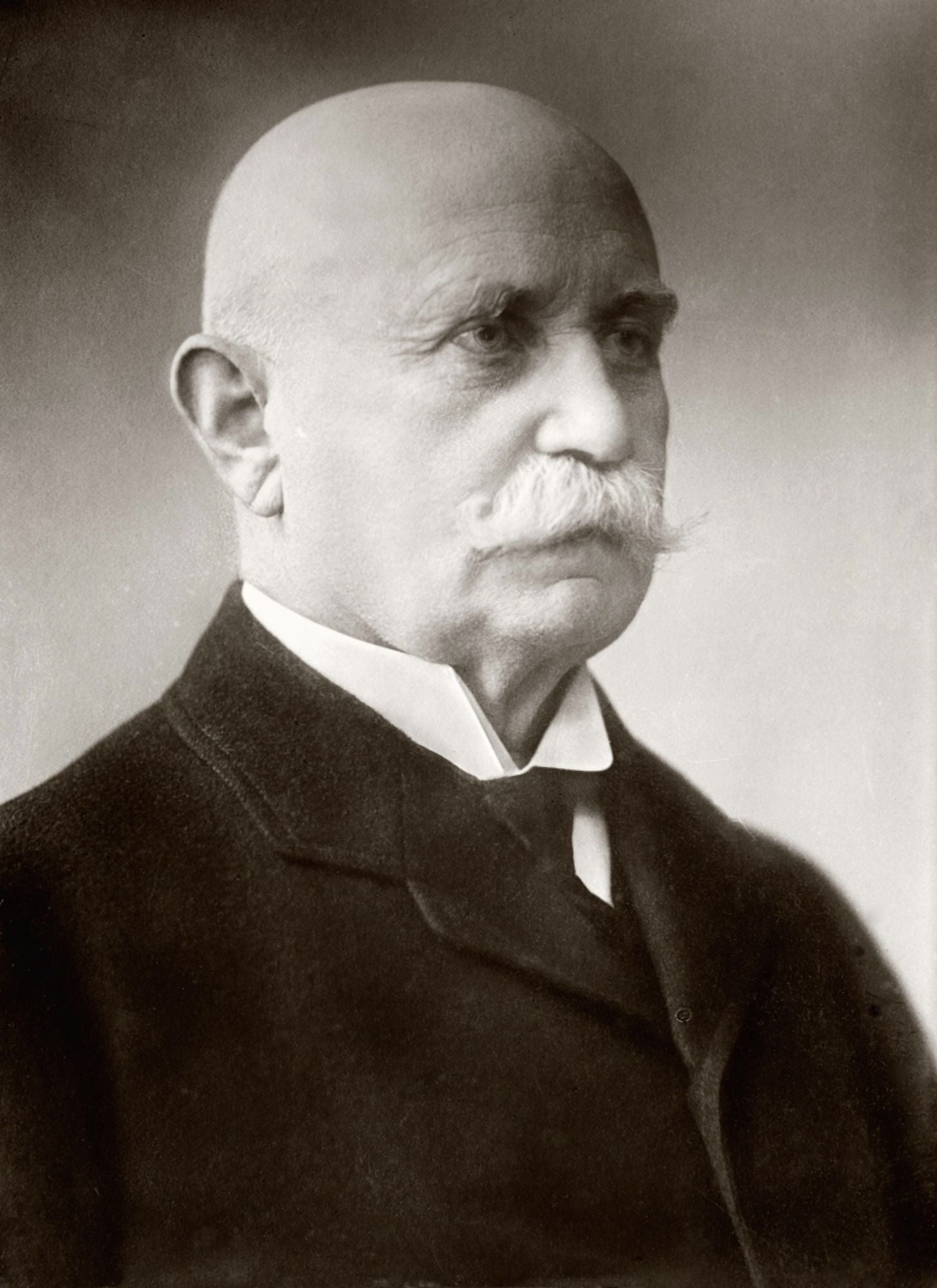 Ferdinand Adolf Heinrich August Graf Von Zeppelin Known As Count Zeppelin 1838 Canvas Art - Ken Welsh Design Pics (12 x 16)