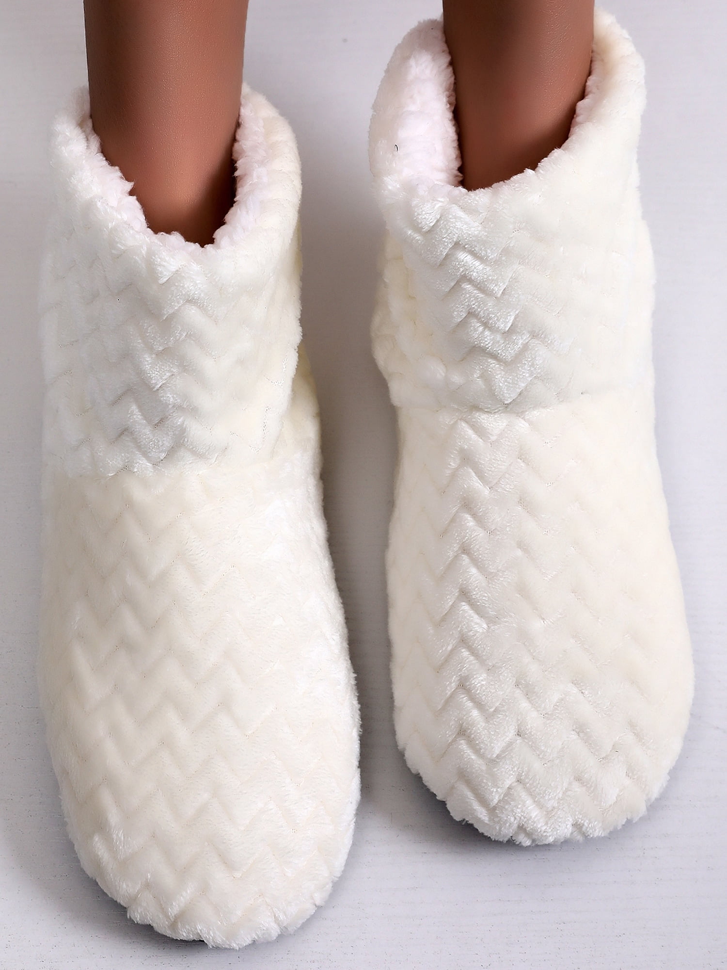 Ferndule Slippers for Women Warm Booties Fuzzy Slippers Faux Ankle