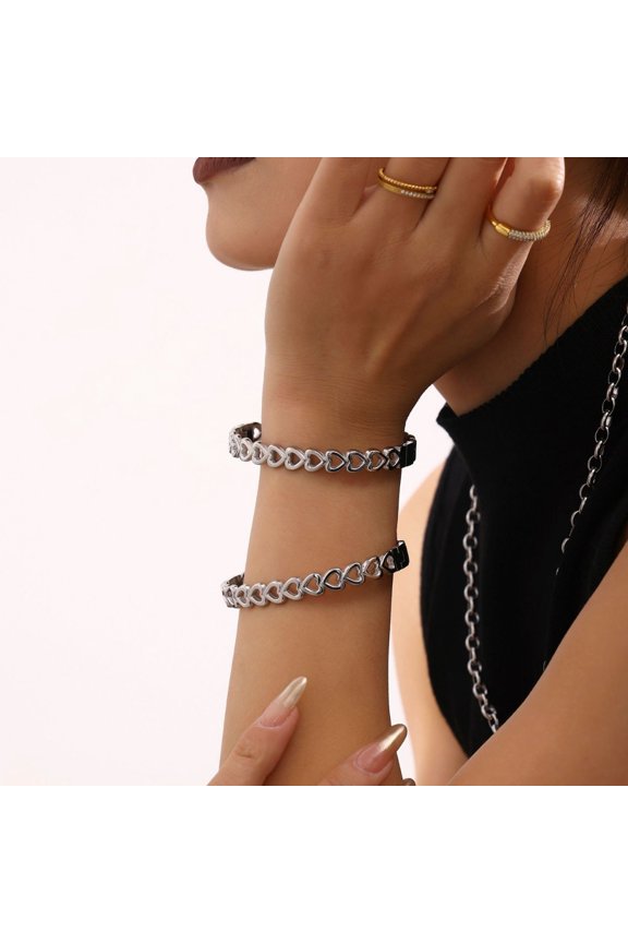 Ferris Wheel Hollow Heart-shaped Multi-part Bracelet Does Not Fade