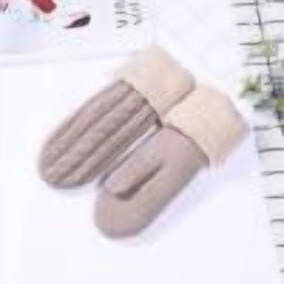 Fesfesfes Women's Winter Trendy Warm Gloves All Finger Adjustable Zipper Removable Washable Ideal for Cold Weather Providing Customizable Warmth(Beige#5,Free Size)