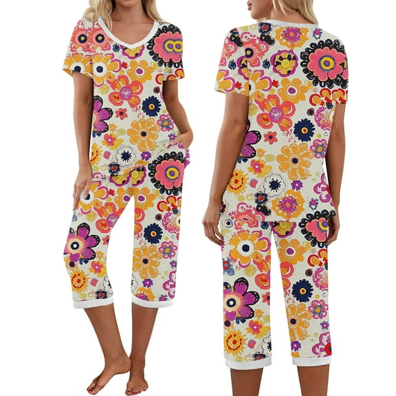 Fewfanhot Women's Fashionable Pajama Set - Cute Printed Short Sleeve V Neck Pajamas with Cropped Pants, Ideal for Home and Family Gatherings