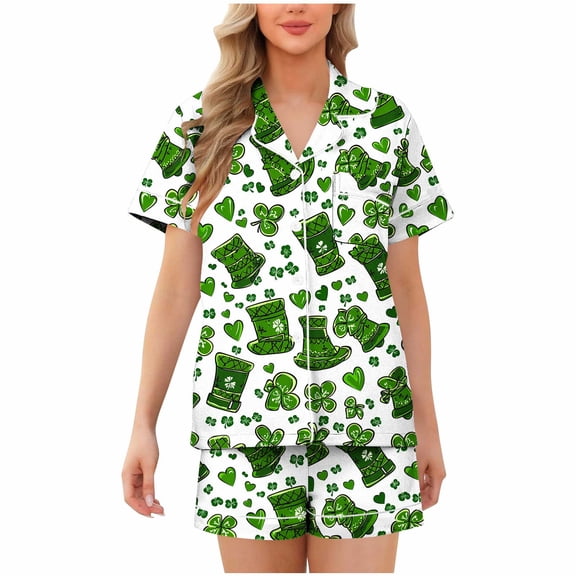 Fewfanhot Women's Shamrock Print Shorts Pajama Set, Soft Button Down Sleepwear for St.Patrick's Day, Two-Piece Pajamas