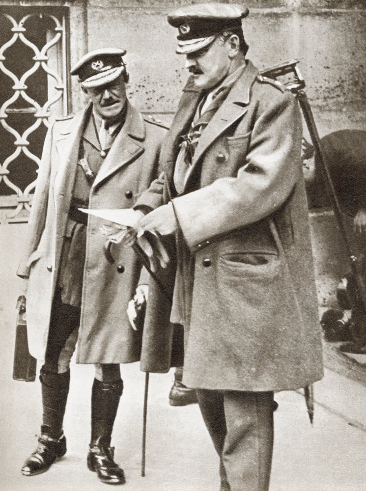 Field Marshal Edmund Henry Hynman Allenby(Right) 1St Viscount Allenby 1861 Canvas Art - Ken Welsh  Design Pics (26 x 34)