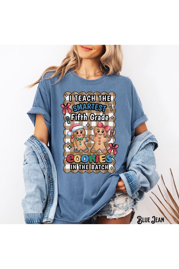 Fifth Grade Teacher 5Th Grade Smartest Cookies Coquette Gingham Gingerbread T-Shirt All Size S-3XL