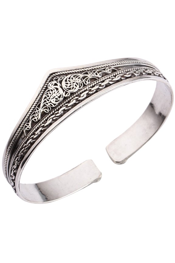 Filigree Cuff Bracelet from Nepal(Adjustable Size)