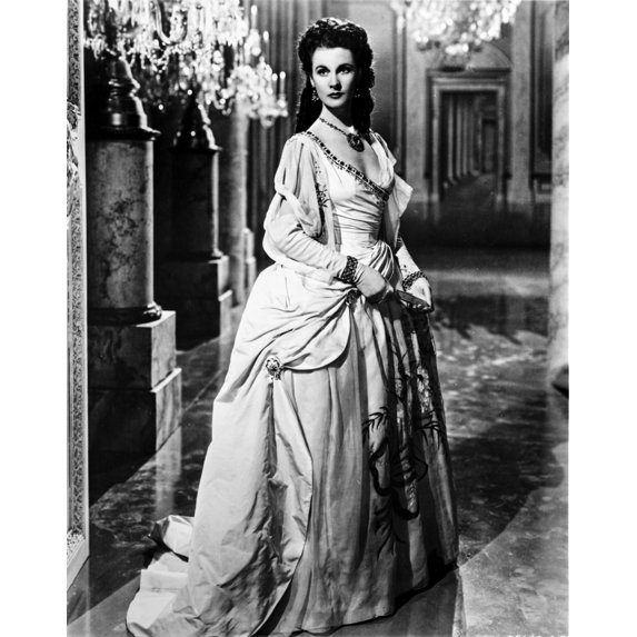 Film still featuring Vivien Leigh Photo Print (8 x 10)