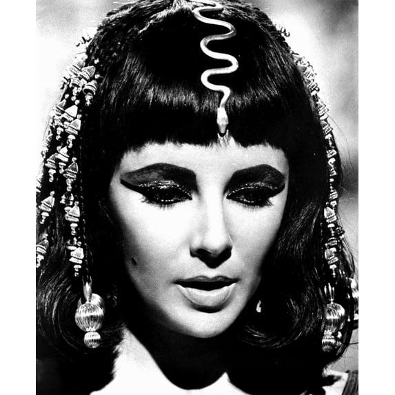 Film still of Elizabeth Taylor in Cleopatra Photo Print (8 x 10)