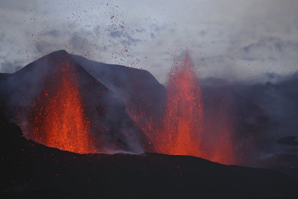 Fimmvorduhals eruption lava fountains Eyjafjallajokull Iceland Canvas Art - Martin RietzeStocktrek Images (17 x 12)