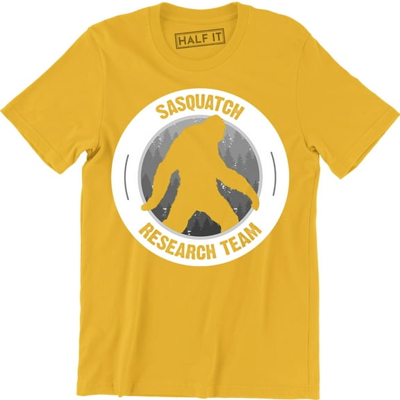 Finding Sasquatch Research Team Funny Gift Big Foot Gone Squatchin Men T-Shirt