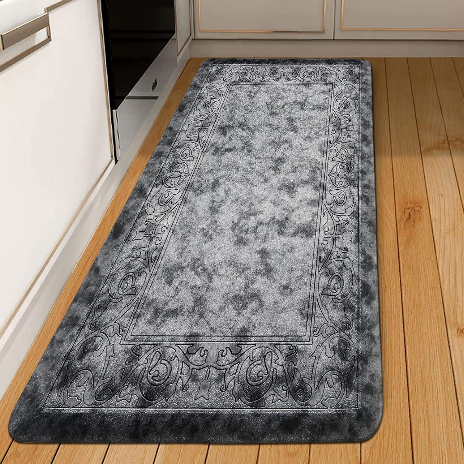Findosom 17.3"x39" Anti Fatigue Kitchen Rug, Waterproof NonSkid