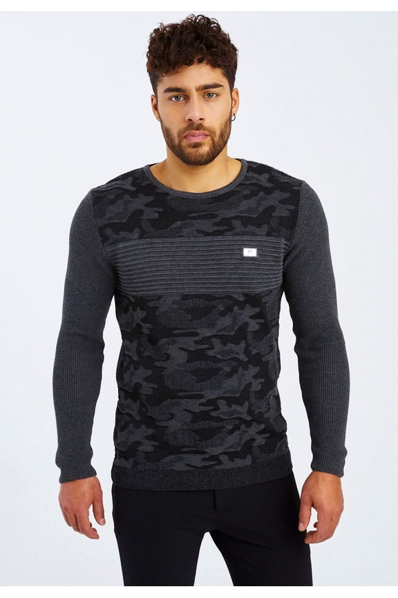 Fine Knit Round Neck Sweater