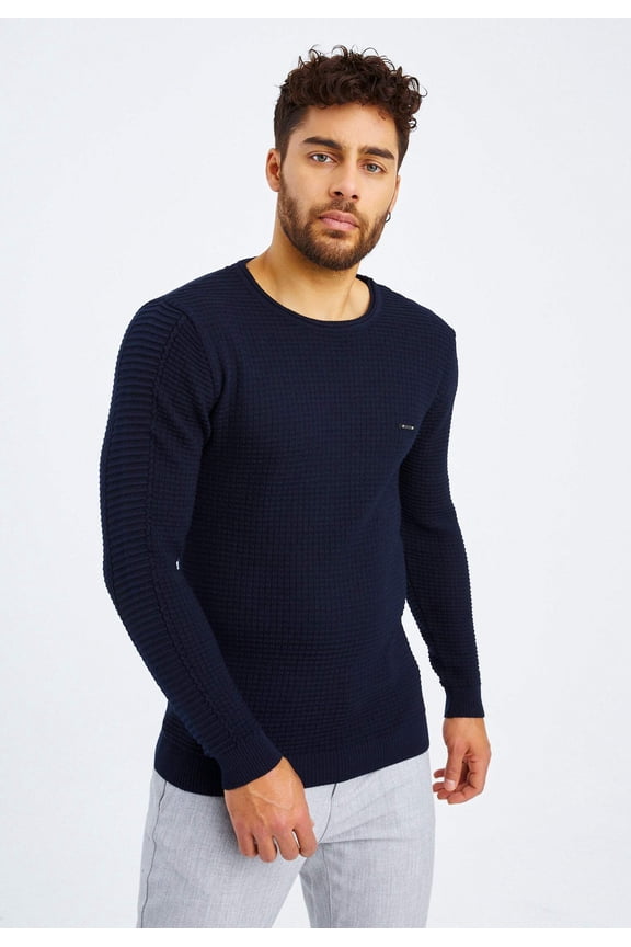 Fine Knit Sweater With Crew Neck