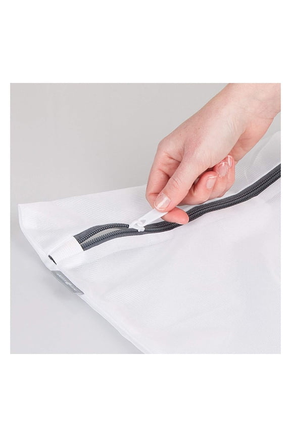 Fine Mesh Wash Laundry Bags 2 Pcs, Large 16x19 Inch Delicates Wash Bags for Bra Lingerie Sox, Heavy Duty Zippered Garment Protection Bags, Machine Washable, Grey