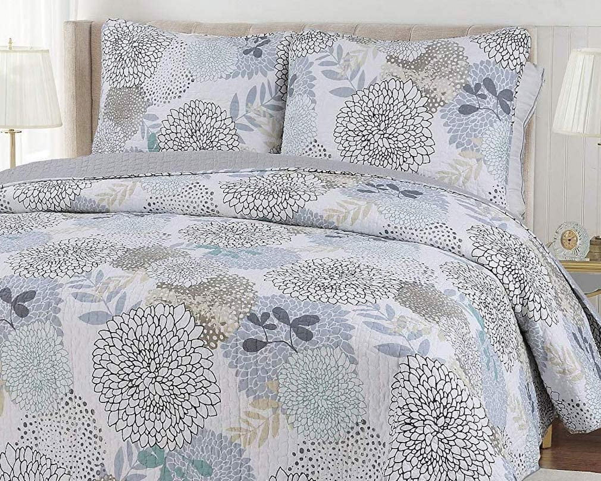 King Blue Cotton Reversible Floral Quilt Set