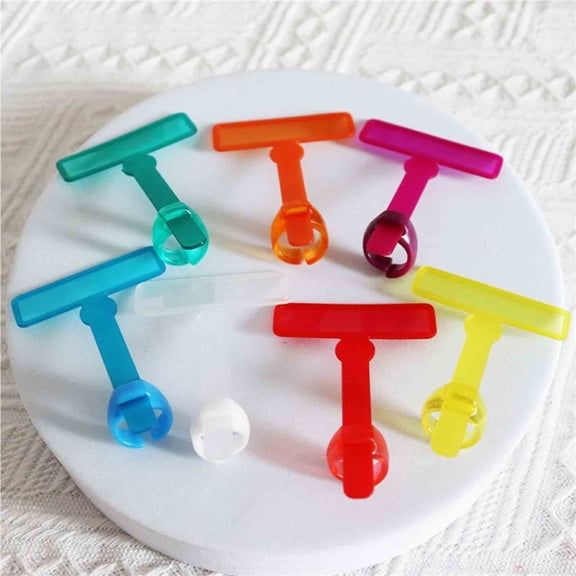 Finger Guided Reading Strip – Ring Style Reading Tracker with Highlighter Effect, Dyslexia Reading Tool for Kids, Color Overlay Bookmark for Word Tracking (1 Pack, Random Color)
