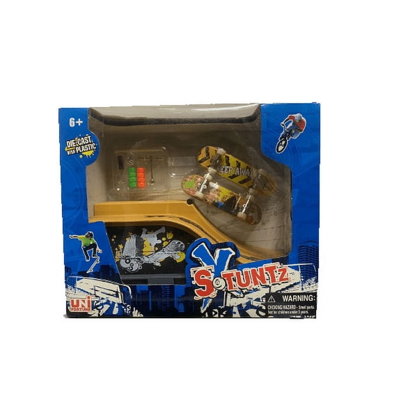 Finger Skateboards with Stunt Ramp and Changeable Parts and Tool Kit NIB