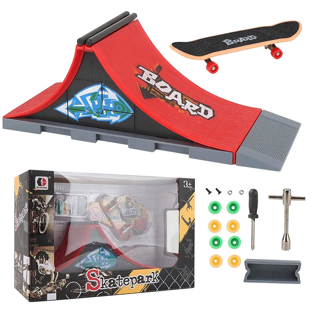 Mini skateboard cheap ramp