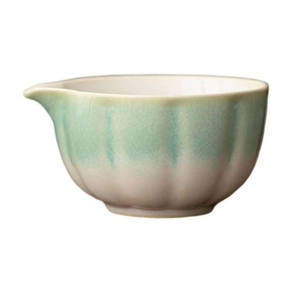 Fiocias Ceramic Matcha Bowl 500ml Handmade with Pouring Spout Handmade Green Tea Cup for