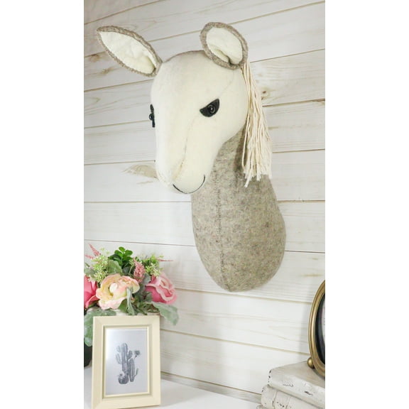 Fiona Walker England Handmade Organic Camelid Llama Head Wall Decor Large 18"H