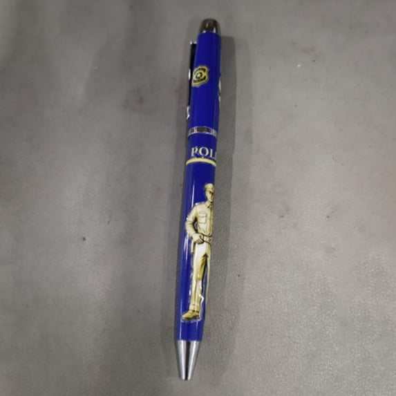 Firefighter Commemorative Metal Ballpoint Pen, for Fire Service Personnel Gifting and Daily Writing, Symbolic Tribute Pen for Meaningful Gift Presentation