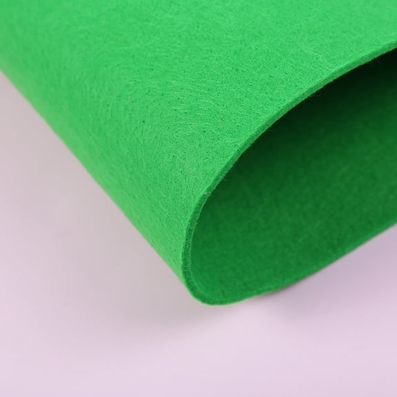 Firefly Hope 118x33 Inch Soft Woven Green Craft Felt, 1mm Thick Acrylic Fabric Sheets Ideal for Craftwork, Sewing Patches & DIY Art Making
