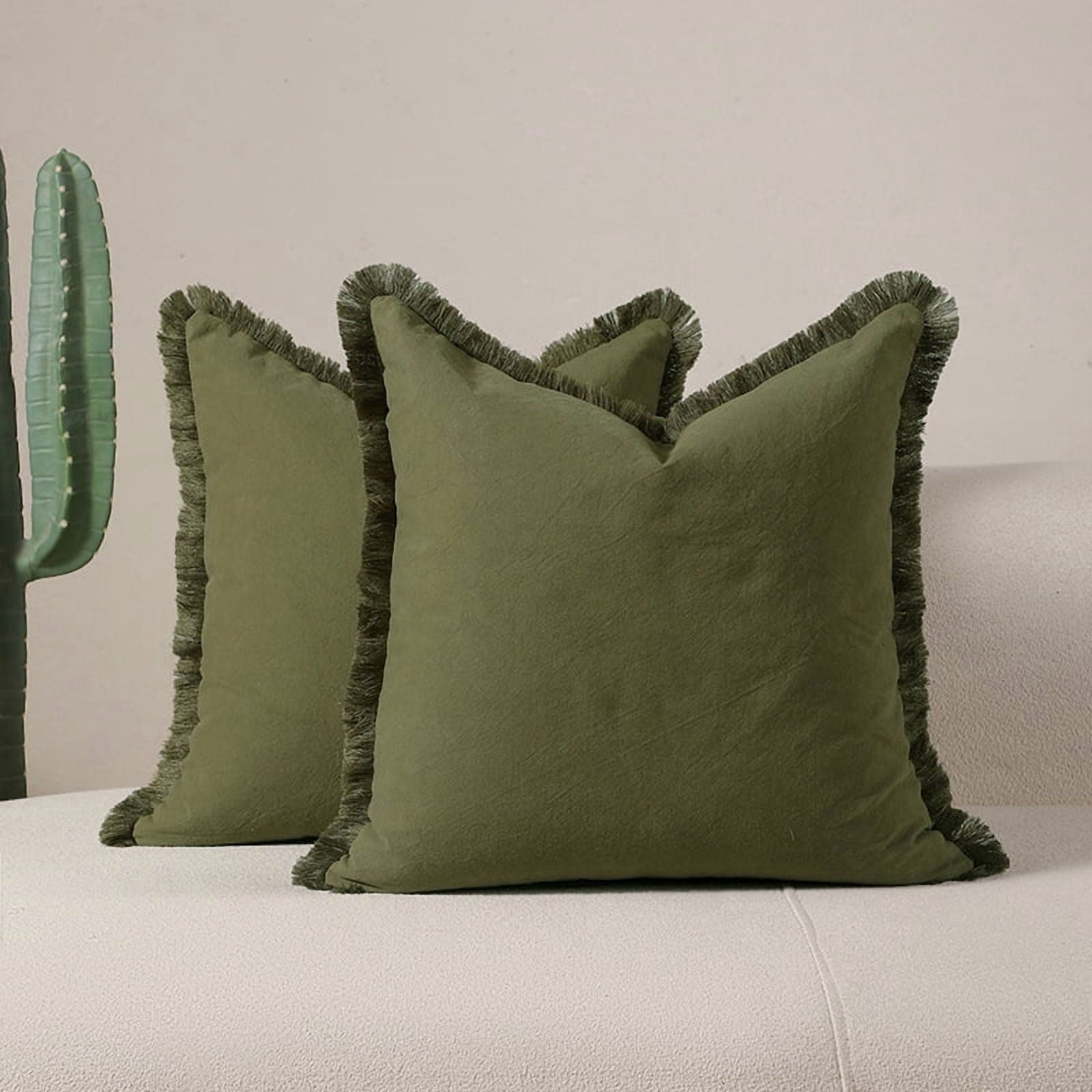 Firefly Hope 2-Pack 45*45cm Boho Farmhouse Linen Fringe Throw Pillows, Washed Cotton Tasseled Soft Accent Cushions for Couch & Bed, Dark Green