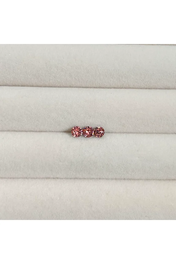 20G Threaded Flat Back EarringsHypoallergenic Flat Back Stud Earrings Surgical titanium steel Cubic Zirconia Tiny Earrings Cartilage Earring CZ Earrings 4mmPink A